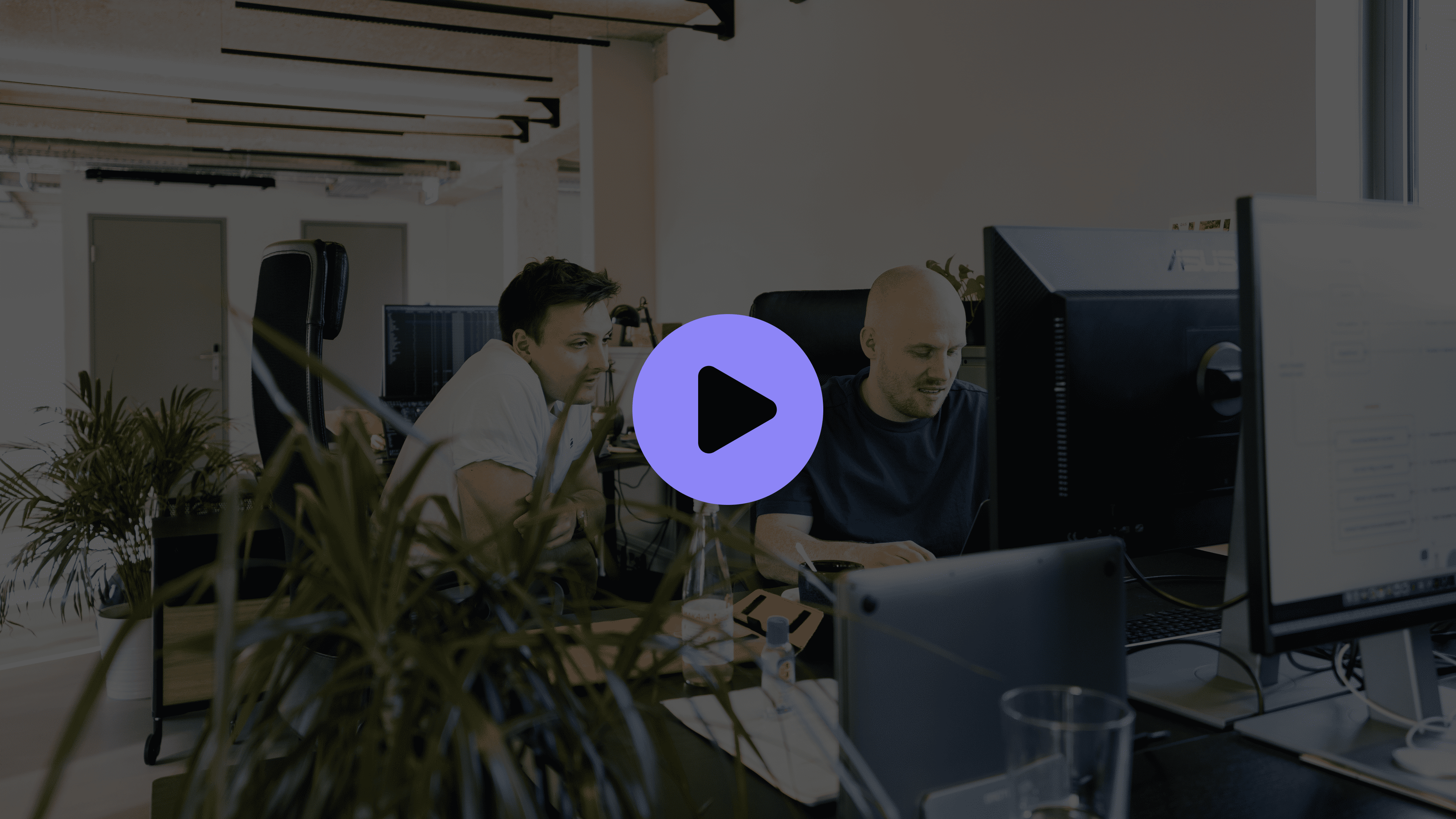 Default picture of video player
